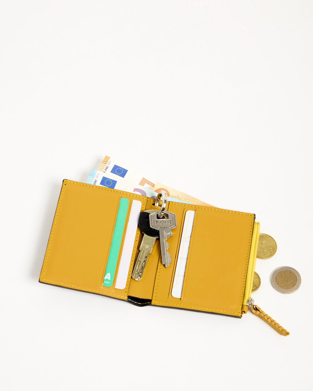 WALLET WITH POCKET