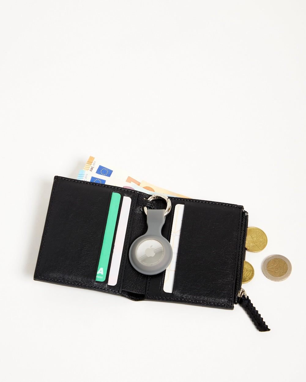 WALLET WITH POCKET