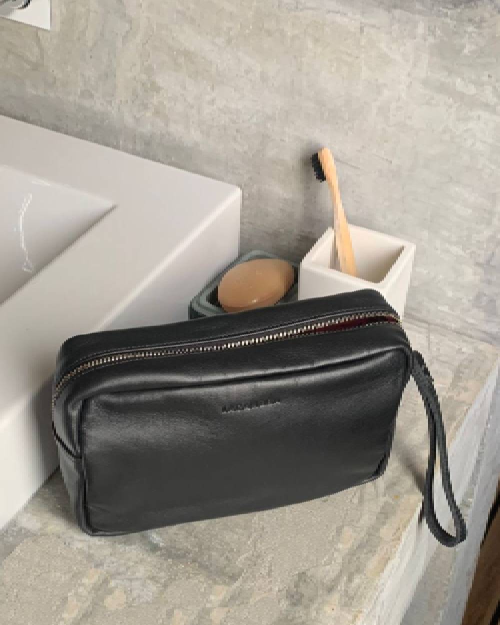 TOILET bag