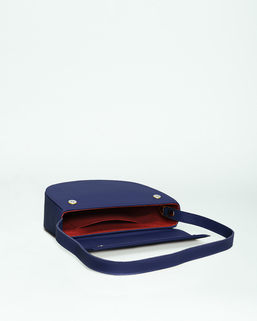 SADDLE