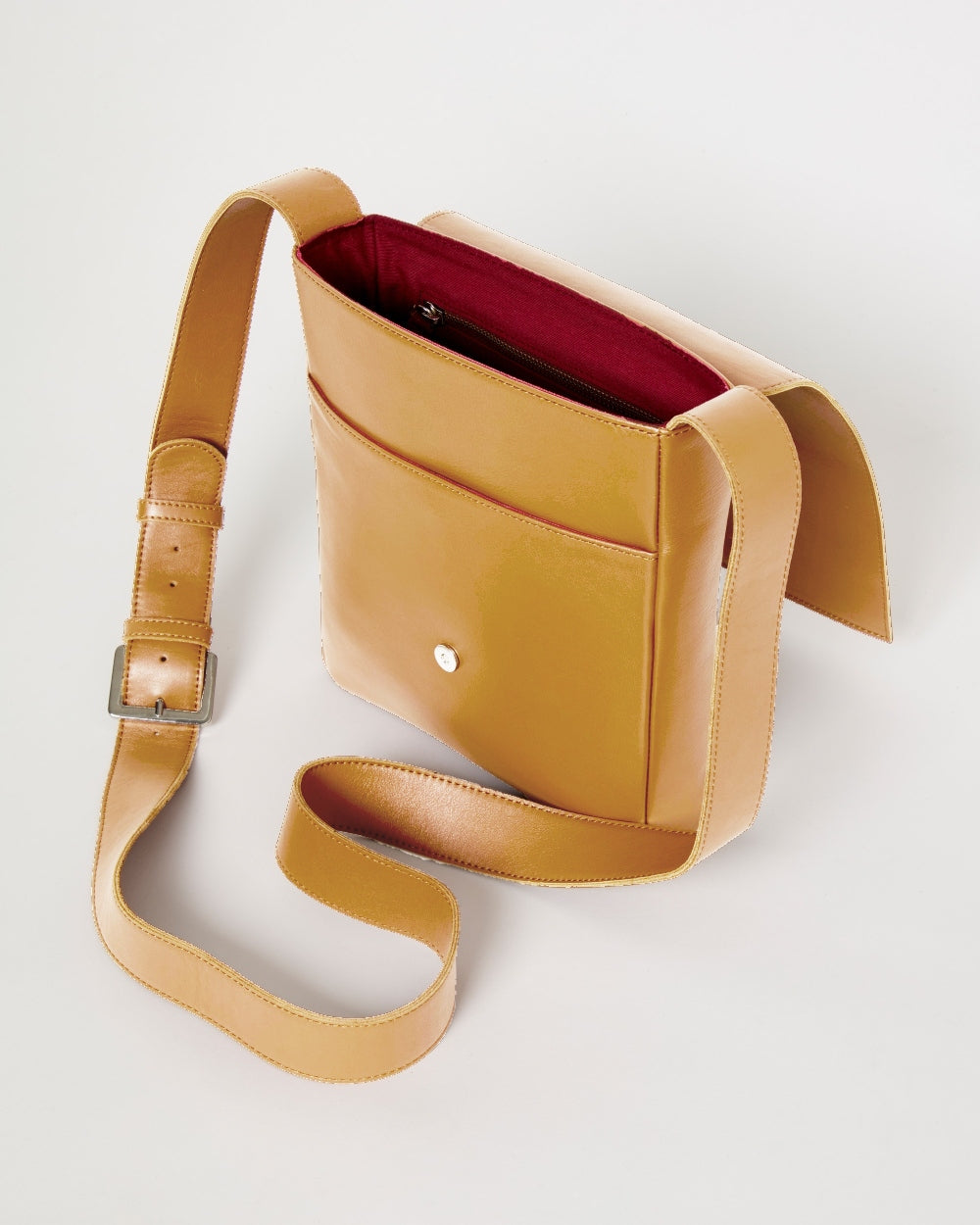 VERTICAL SATCHEL