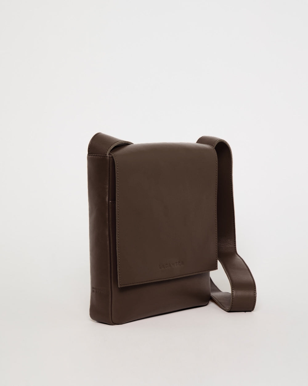 VERTICAL SATCHEL