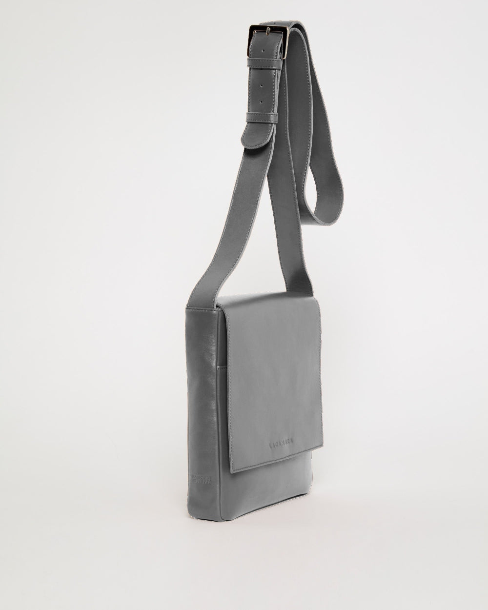 VERTICAL SATCHEL