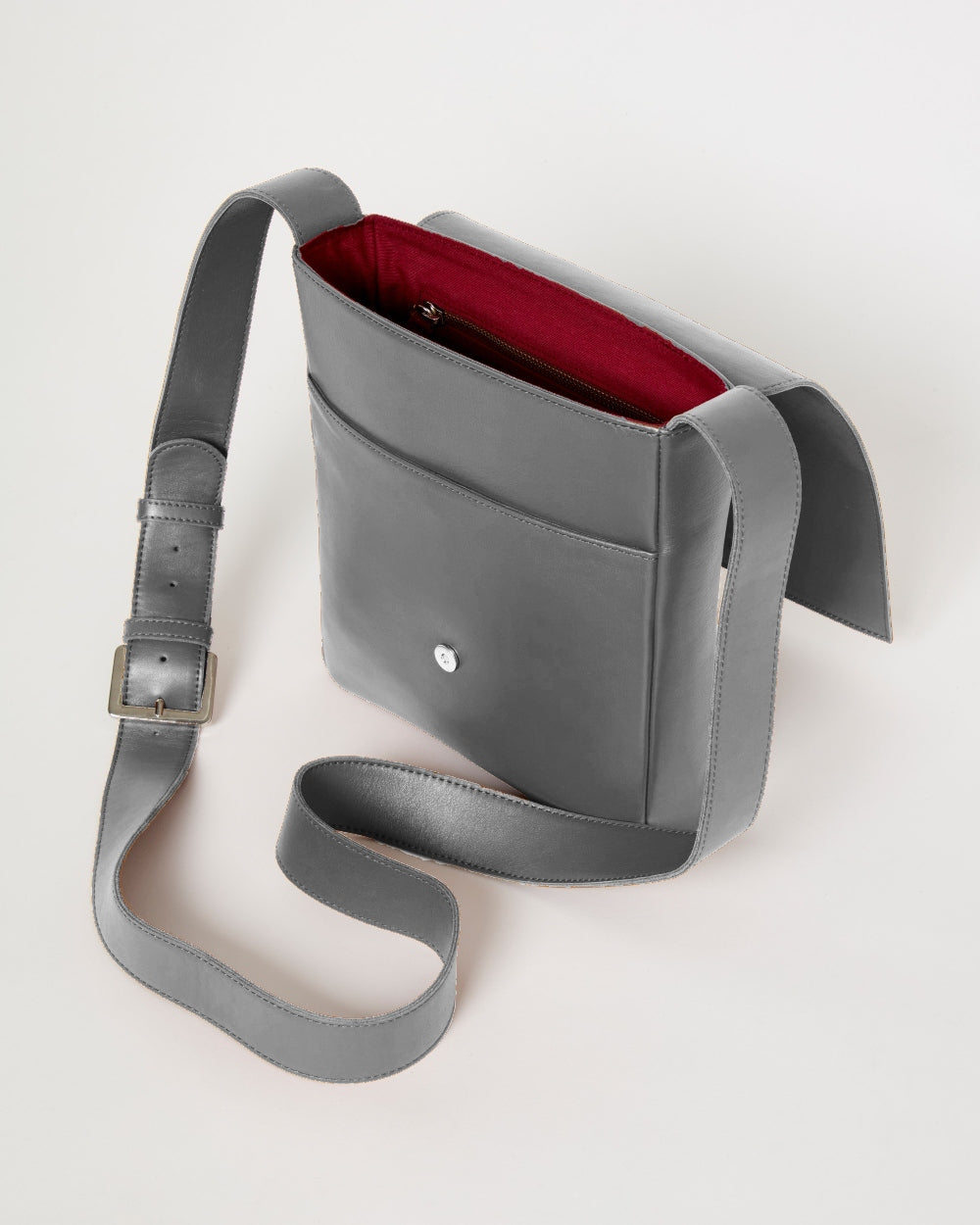 VERTICAL SATCHEL