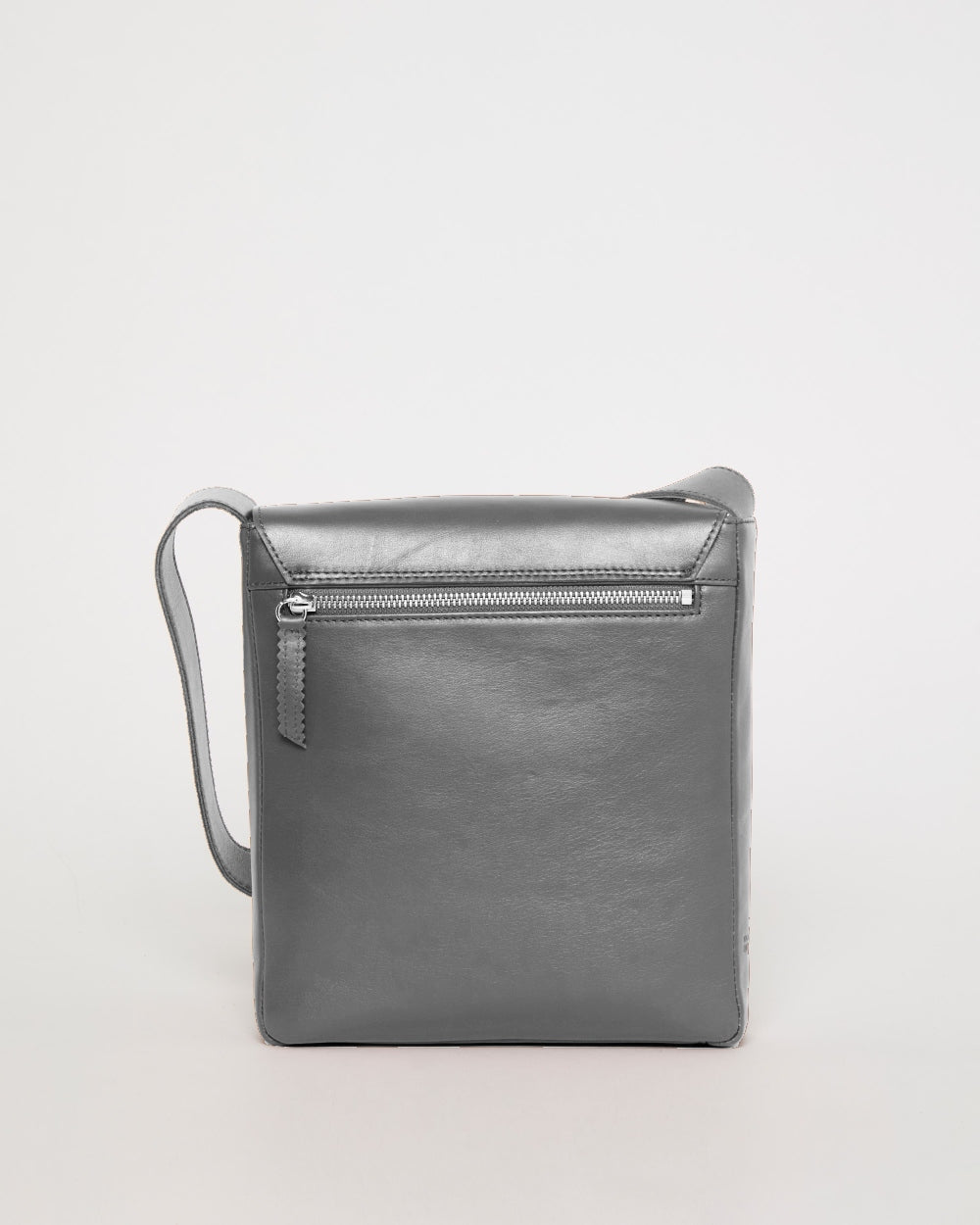 VERTICAL SATCHEL