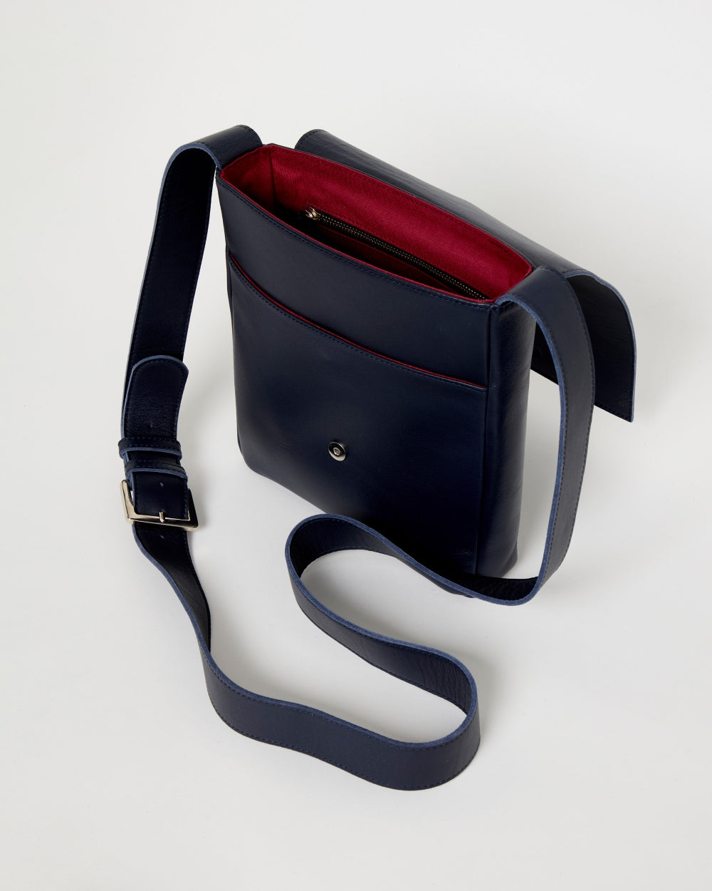 VERTICAL SATCHEL