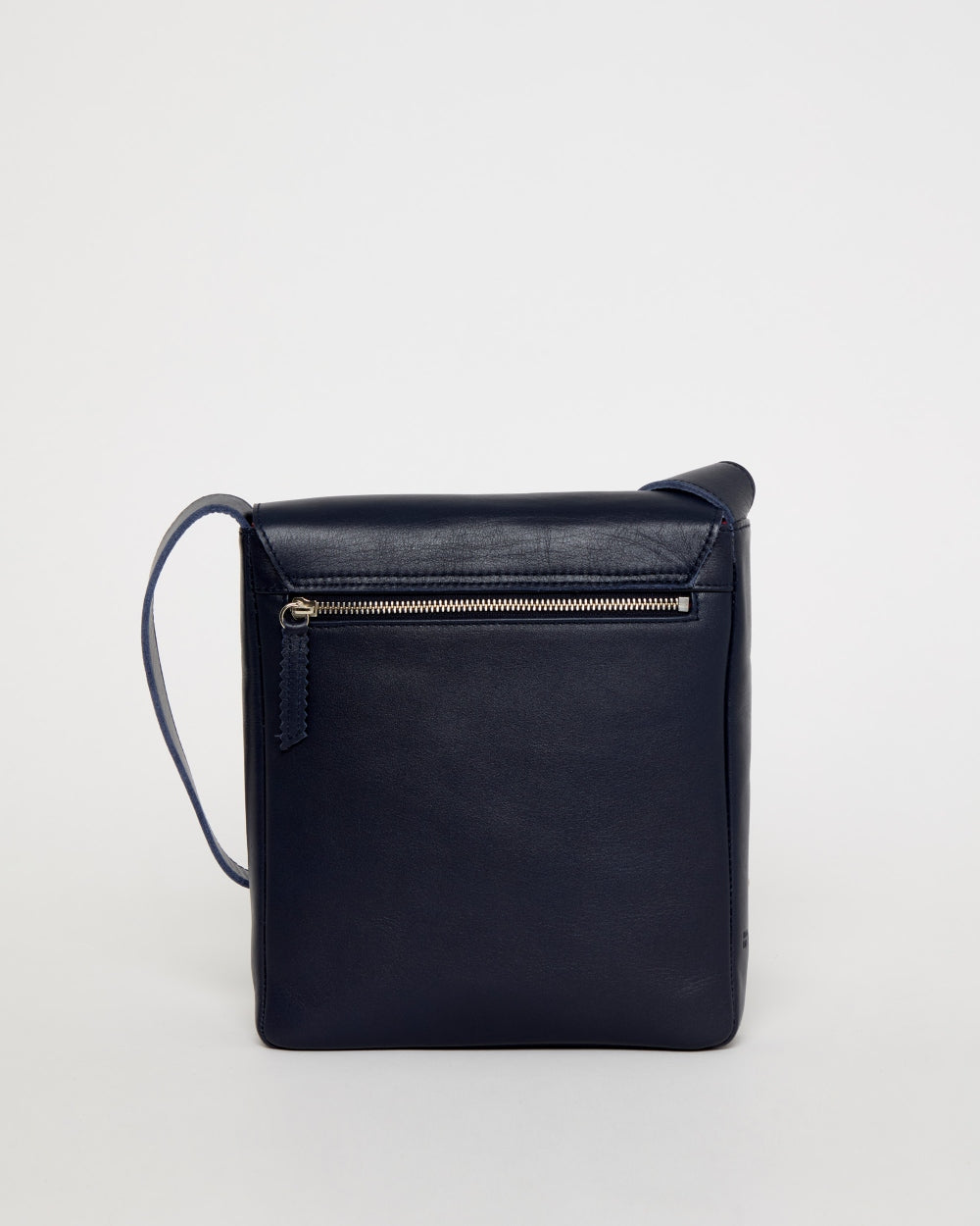 VERTICAL SATCHEL