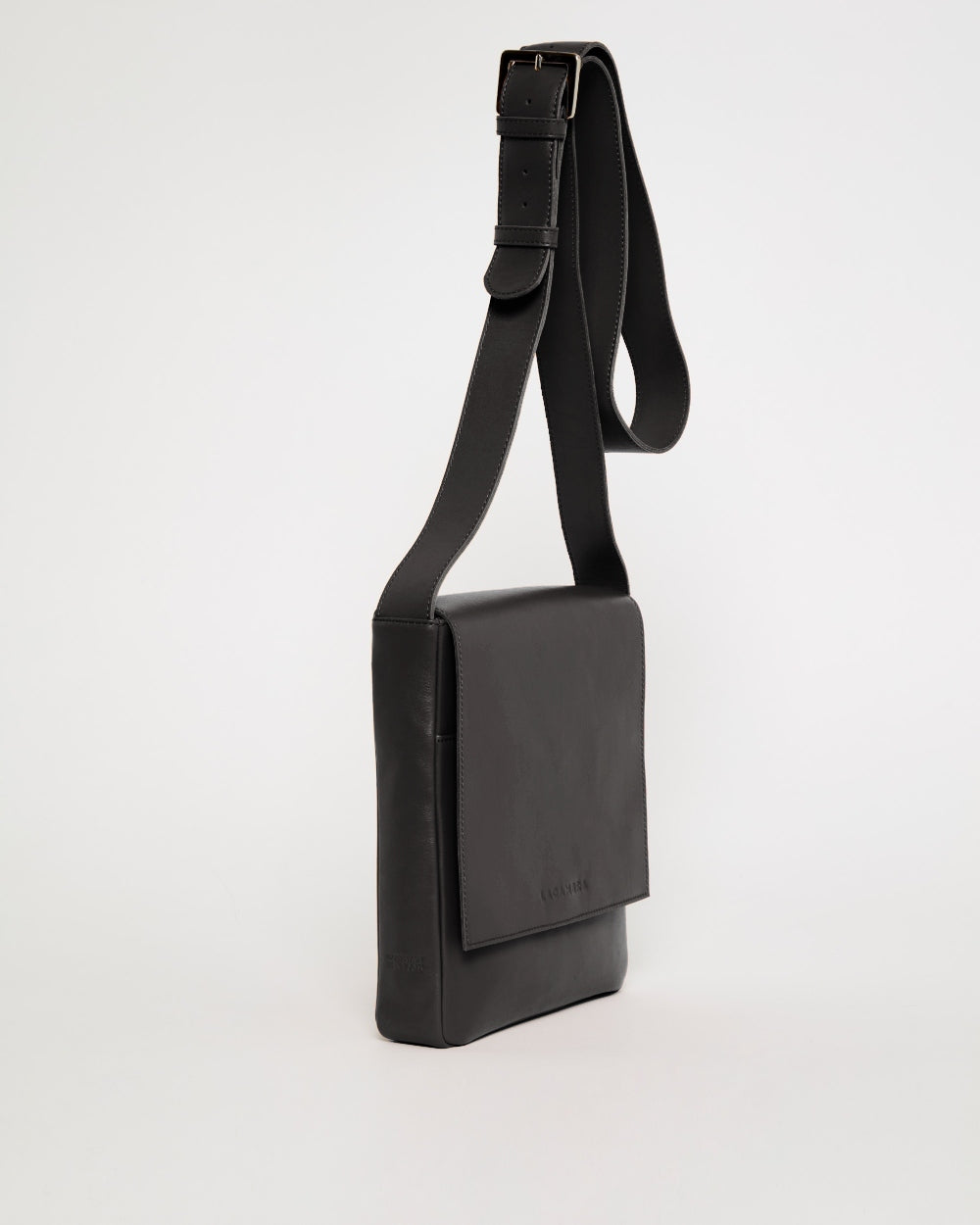 VERTICAL SATCHEL