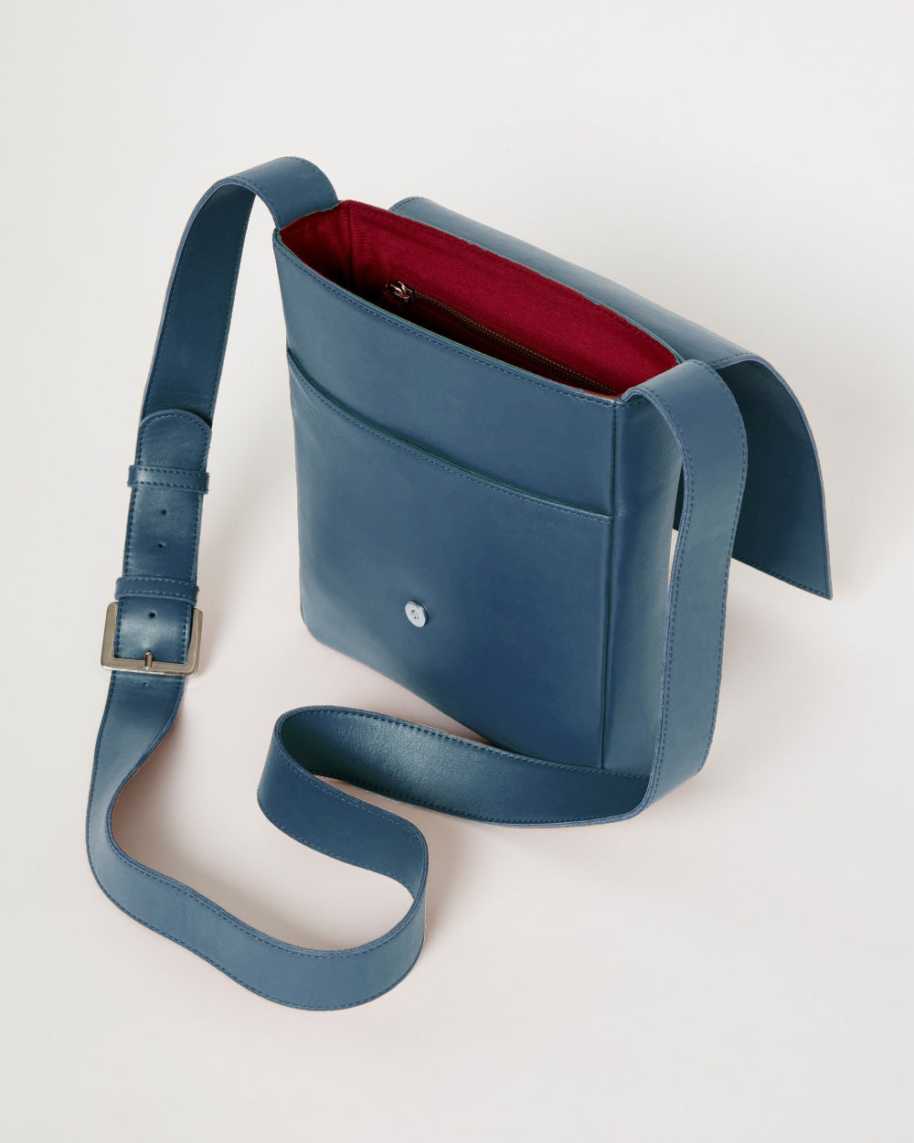 VERTICAL SATCHEL