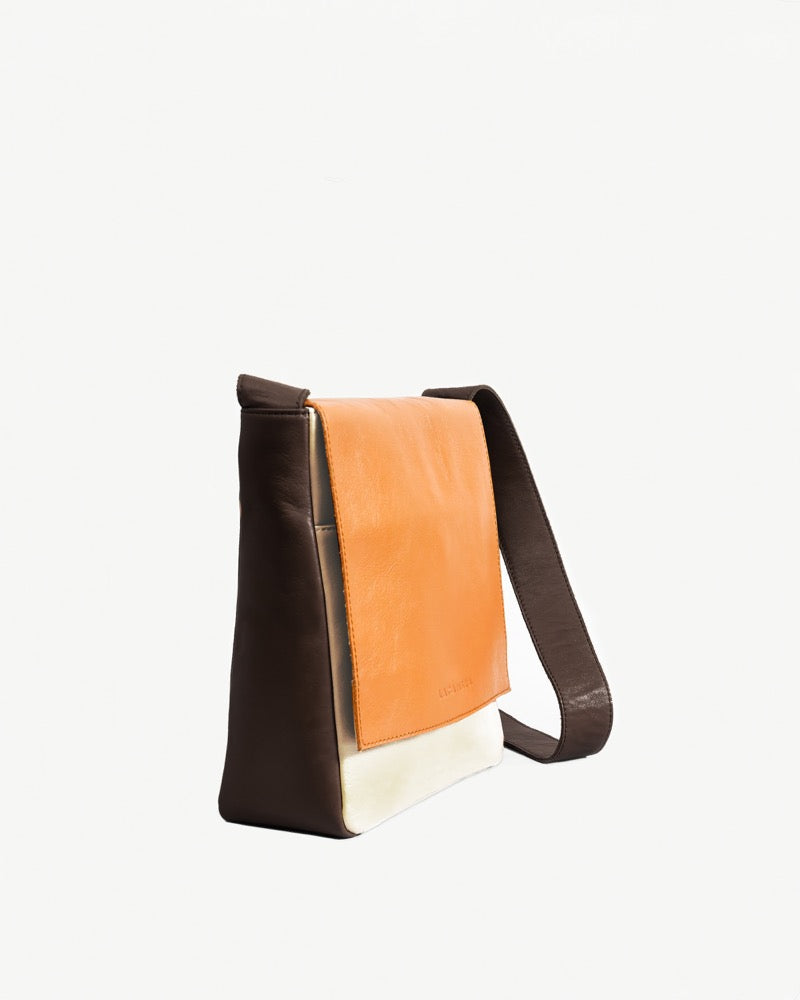 VERTICAL SATCHEL