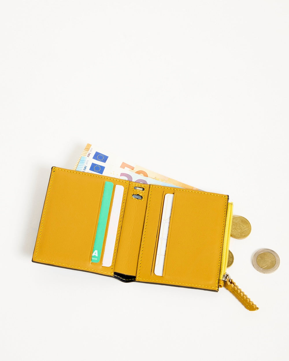 CARTERA con bolsillo